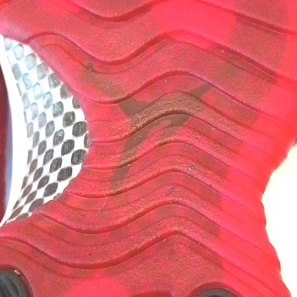 AIR Jordan Men's 11X1 Retro Low IE Gym Red/White Sneakers Size 10.5 - Picture 6 of 13